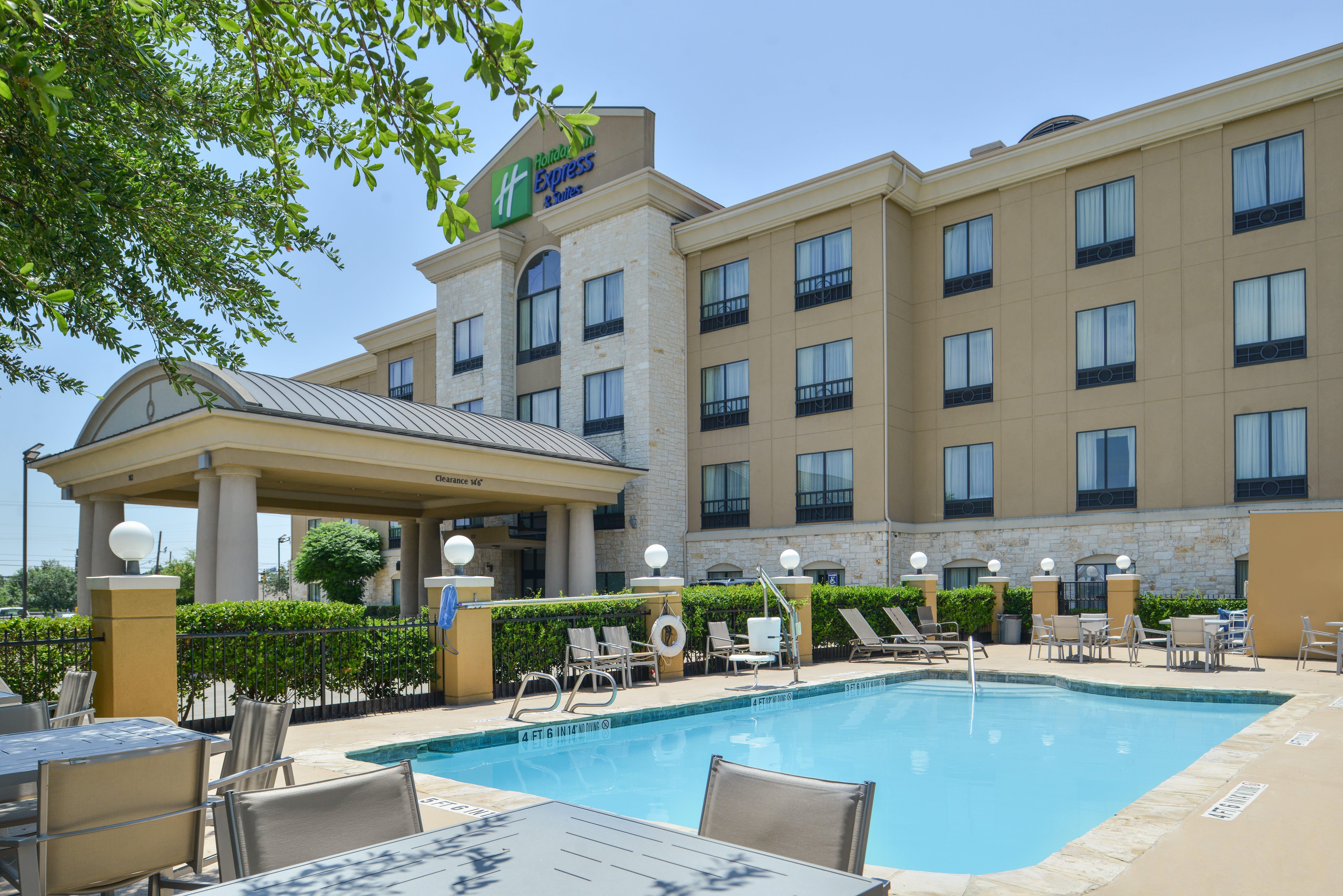 Holiday Inn Express Hotel & Suites San Antonio Nw-Medical Area By Ihg Exterior photo